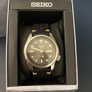 Seiko SRPE61